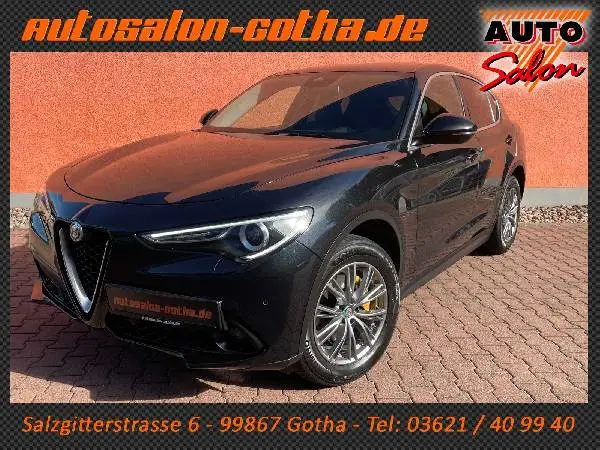 Fahrzeug Nummer:46644635451744, Stelvio Lusso Q4 NERO VULCANO 1.Hd+Scheckheft